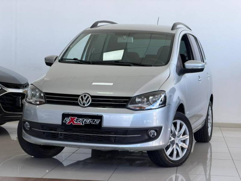 VW - VolksWagen SPACEFOX - 2013