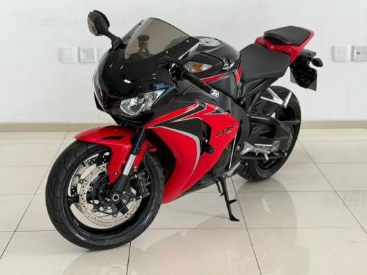 CBR 1000 RR
